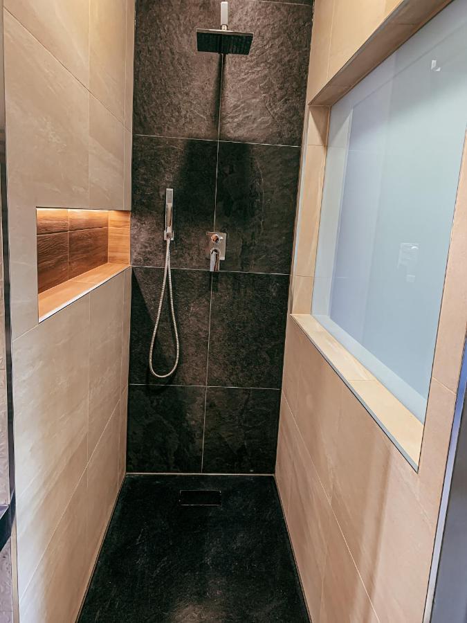 B&B Salus Civico 23 Reggio Emilia Exteriör bild