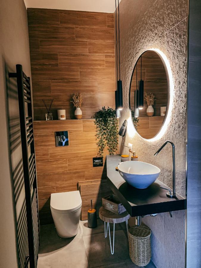 B&B Salus Civico 23 Reggio Emilia Exteriör bild