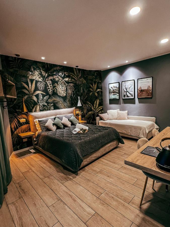 B&B Salus Civico 23 Reggio Emilia Exteriör bild