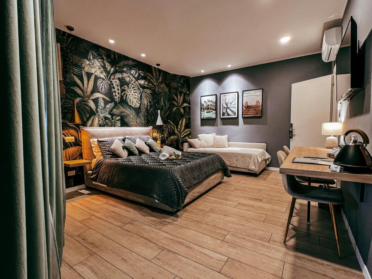B&B Salus Civico 23 Reggio Emilia Exteriör bild