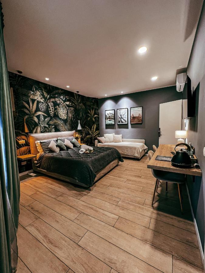 B&B Salus Civico 23 Reggio Emilia Exteriör bild